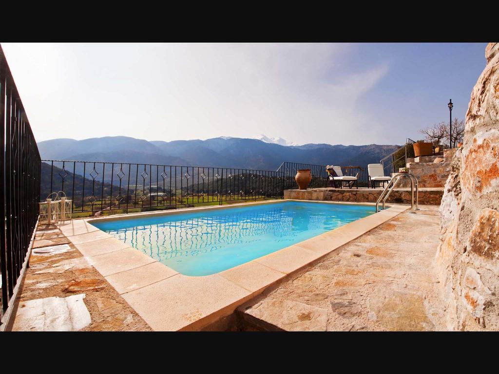 Stone Built Villa Galatia, Poolside & Perfect View Karés Dış mekan fotoğraf